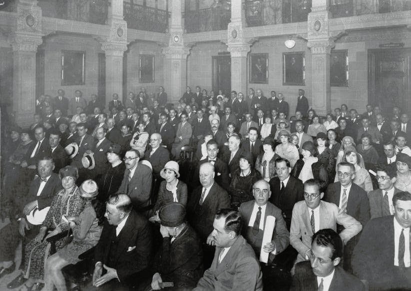 Asistentes de un acto de la COPUB, 1930-1935, por Josep Brangulí